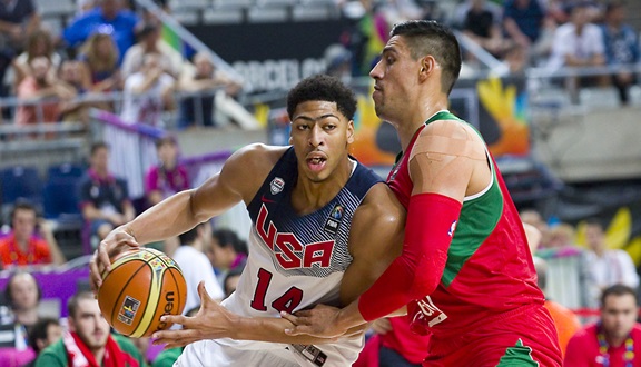 Anthony Davis/Photo © Natursports/Shutterstock